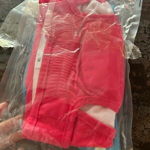 🆕Wegreeco Washable Dog Diapers XL Set of 2 Pink & Blue Brand New NWT Heat Cycle